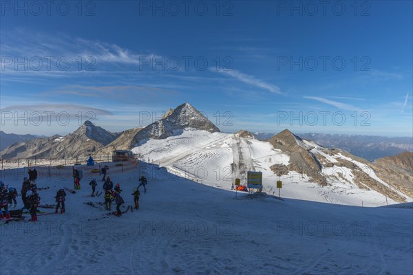 Year-round ski resort