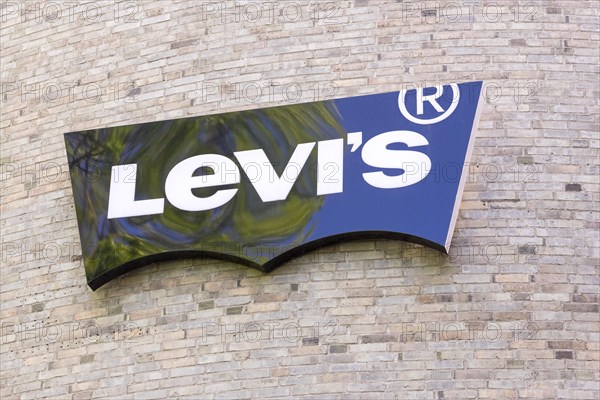 Logo of the fashion company LEVI'S