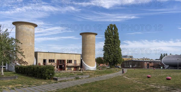 Buildings in the Aerodynamic Park