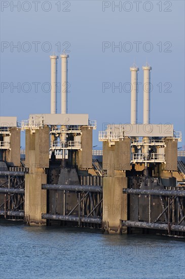 Storm flood barrier