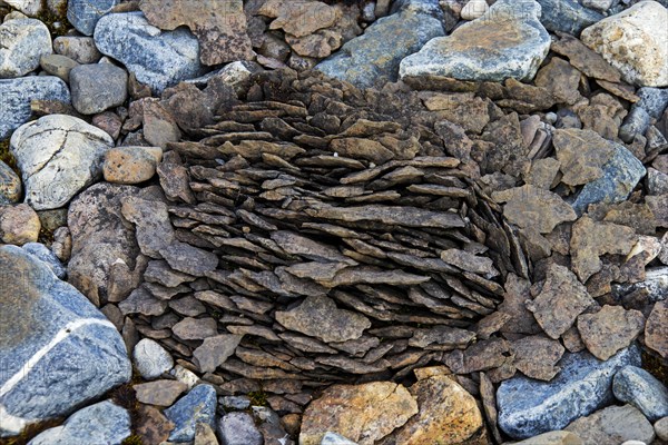 Rock formations along Gashamna