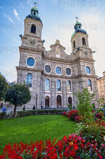 Cathedral square in front of St Jakob's Cathedral