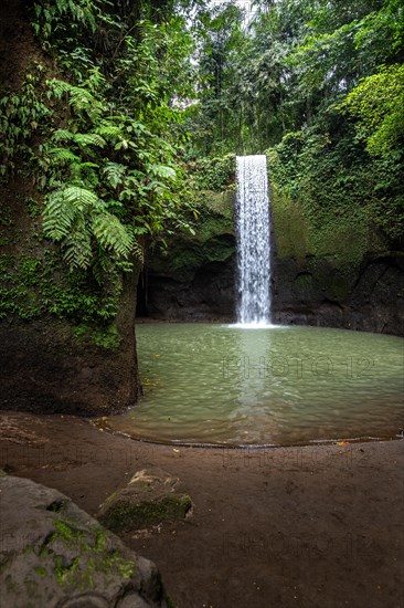 Tibumana waterfall