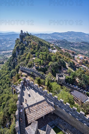 Cesta Castle