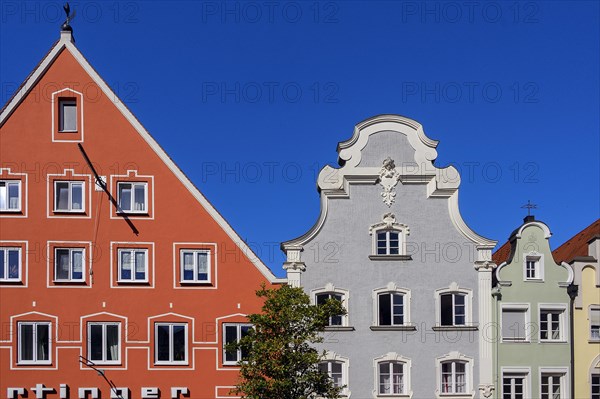 Various gable forms in Maximilianstrasse