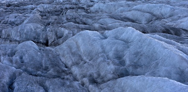 Glacier ice