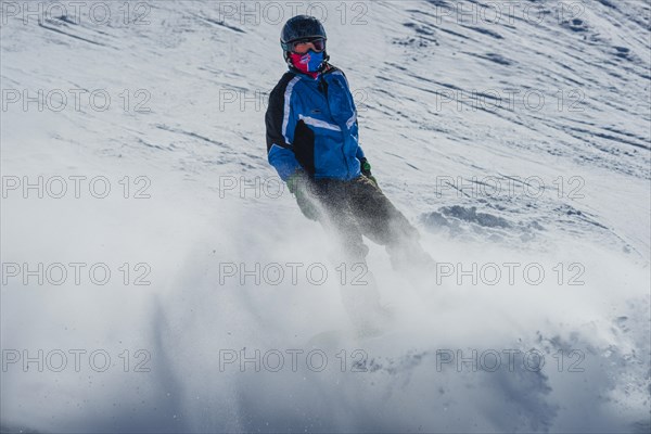 Snowboarder