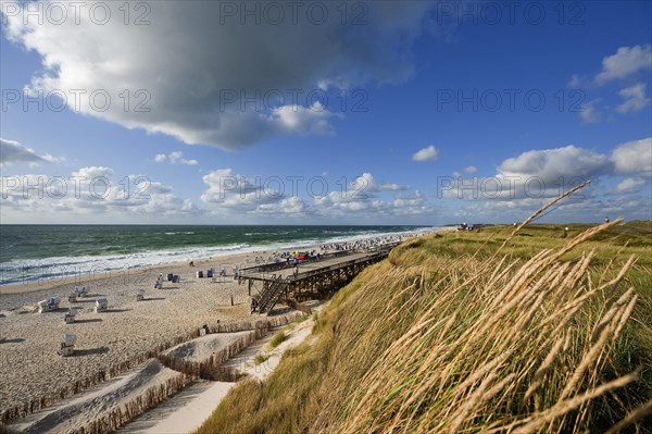 Evening sun on the beach of Kampen on the Red Cliff