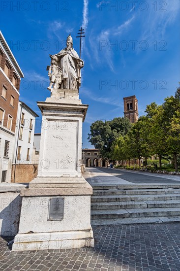 Statue of San Silvestro