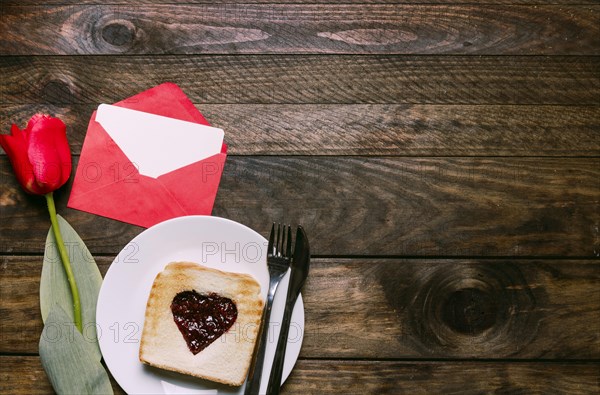 Jam heart shape toast with tulip