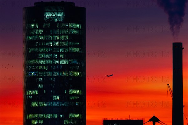 In the Westhafen Tower in Frankfurt am Main