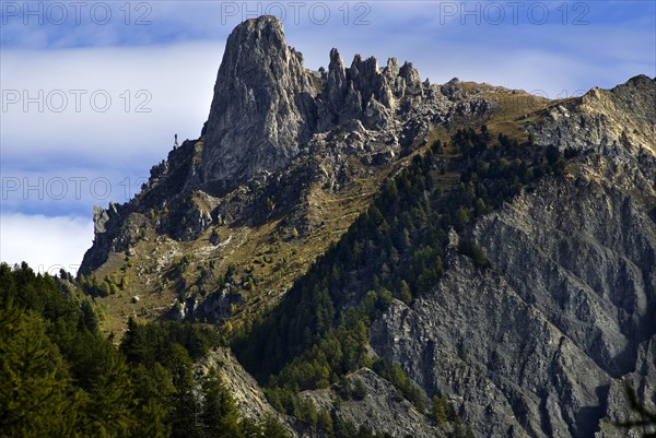 Mountain panorama with the Pierre Avoi