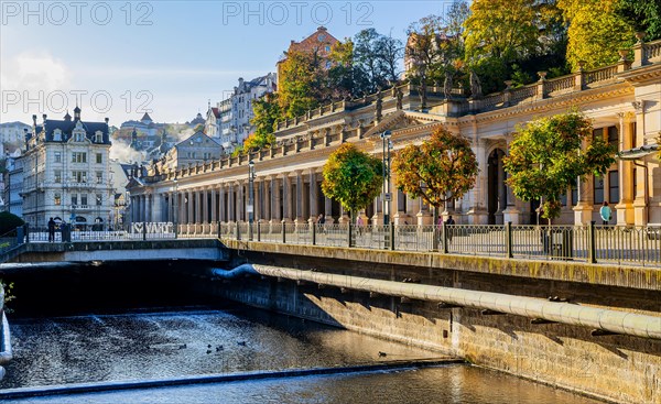 Mill Colonnade on the banks of the Tepla in autumn