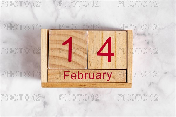 14 february wooden calendar