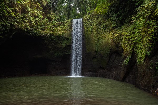 Tibumana waterfall