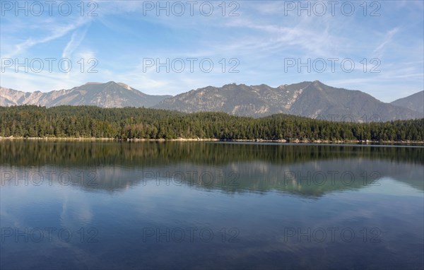 View over the Eibsee lake to the Ammergau Alps