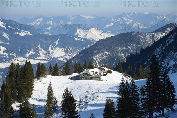 Taubensteinhaus in winter