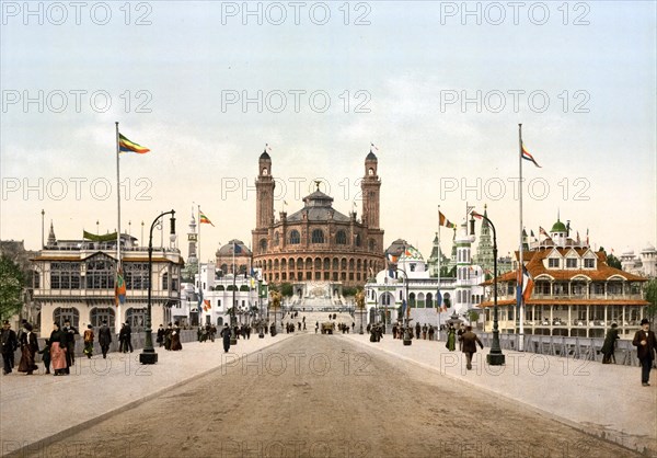 The surroundings of the Trocadero