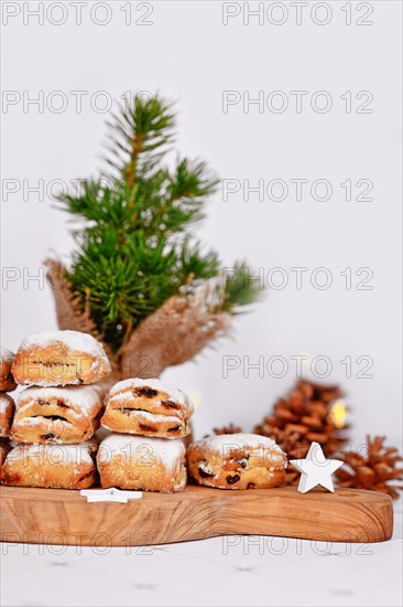 Small German Stollen cake pieces