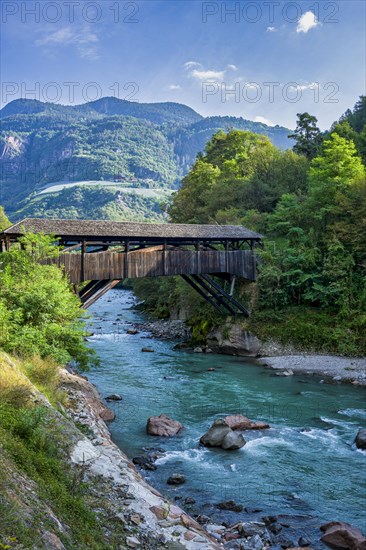 Toerggele bridge over the Eisack