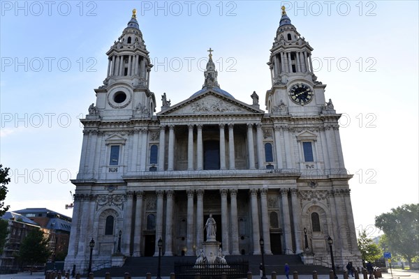Towers of St Paul's Cathedral