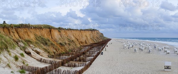 Evening sun on the beach of Kampen on the Red Cliff