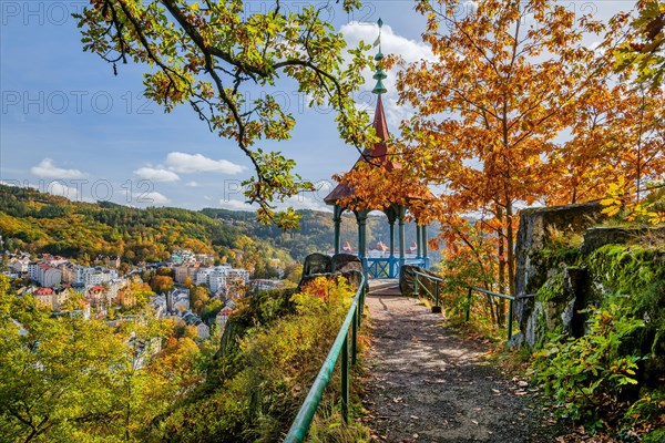 Viewing pavilion with a view of the historic centre in autumn