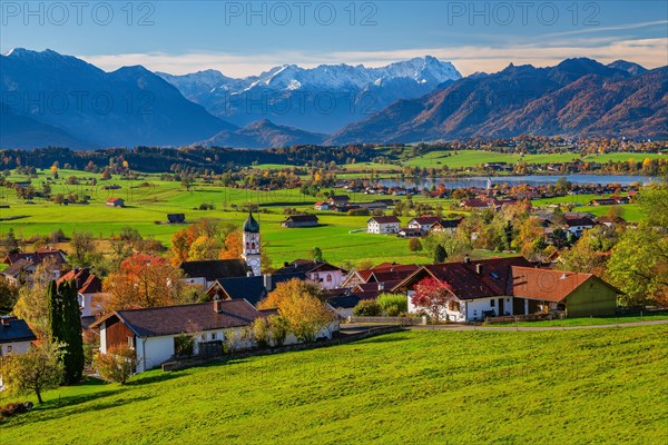 View of the village in autumn with Riegsee