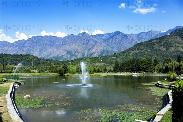 Jawaharlal Nehru Memorial Botanical Gardens in Srinagar