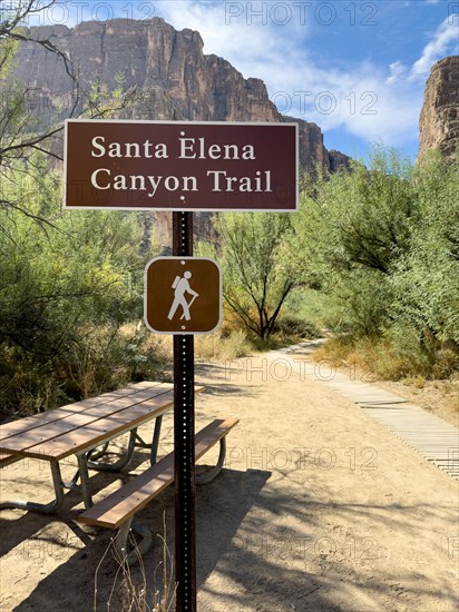 Sign at the Santa Elena Canyon Trail at the Rio Grande
