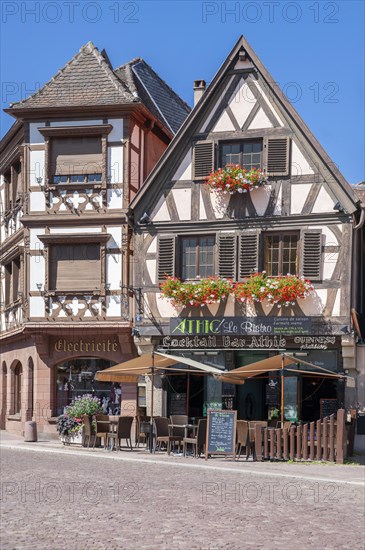 Half-timbered ensemble on Place de l'Etoile