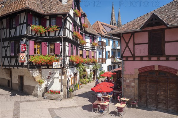 Half-timbered facade of the Hotel Restaurant Zum Schnogaloch