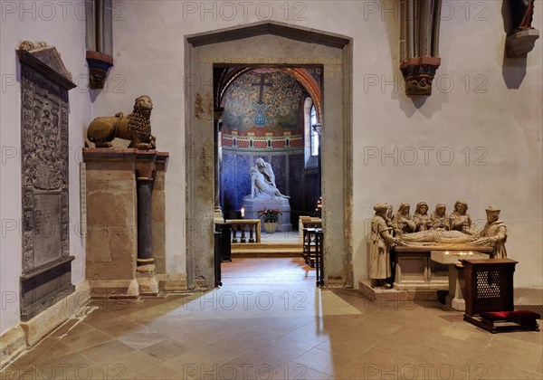 Vestibule with the Entombment of Christ and view into the Pieta Chapel