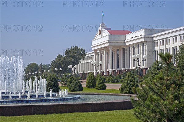 Uzbek Senate building