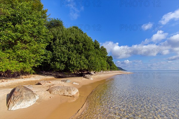 Tranquil sandy beach of Knaebaeckshusen
