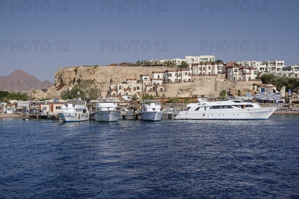 Diving boats