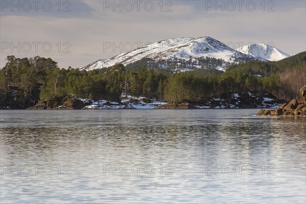 Loch Beinn a'Mheadhain