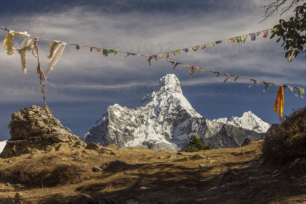 Distinctive six-thousander Ama Dablam