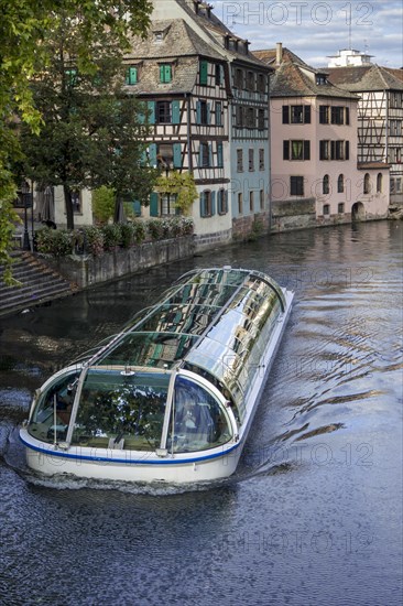 Bateau mouche