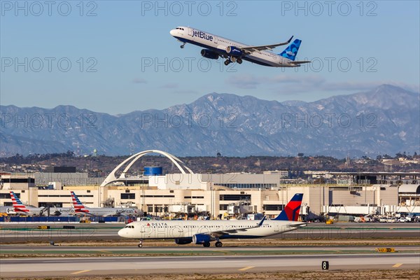 Airbus A321 aircraft of Delta Air Lines and JetBlue at Los Angeles Airport