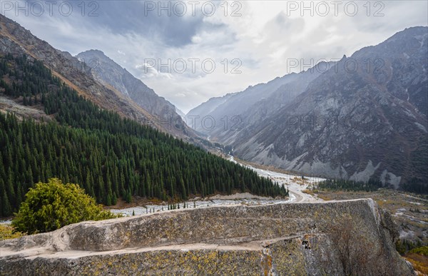 View into the Ala Archa valley from the viewpoint at broken heart rock