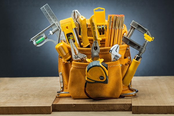 Leather working tool belt with many construction tools