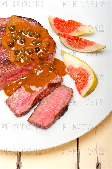 Beef filet mignon with green peppercorn creamy sauce ou poivre vert