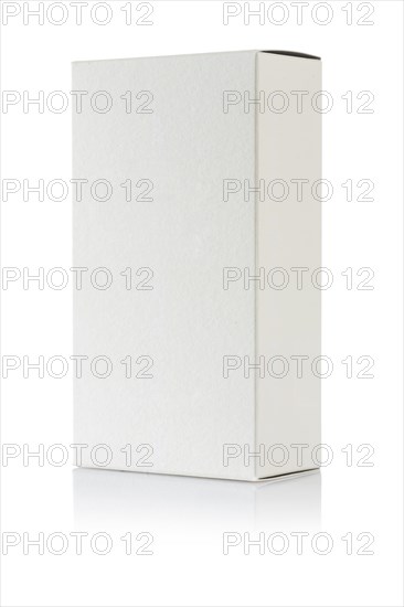 A white paper box insulates