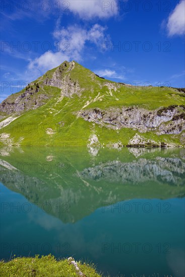 Seealpsee and Seekoepfel