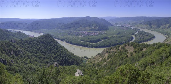 Duernstein Rossatz and Danube island Pritzenau