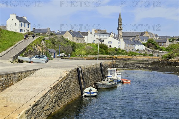 Quay wall in the harbour of Lampaul