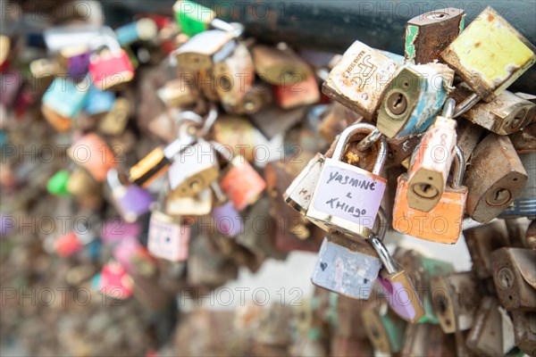 Love locks