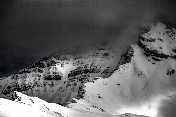 Snow-covered summit of the Hoher Ifen