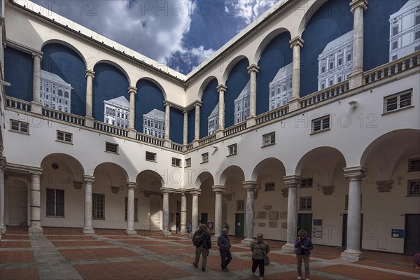 Courtyard of the Palazzo Ducale